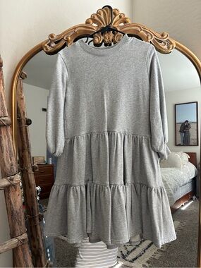 kate spade Heather Gray Sweatshirt with Pink Trim